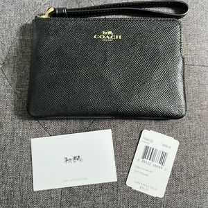 NWT coach wristlet